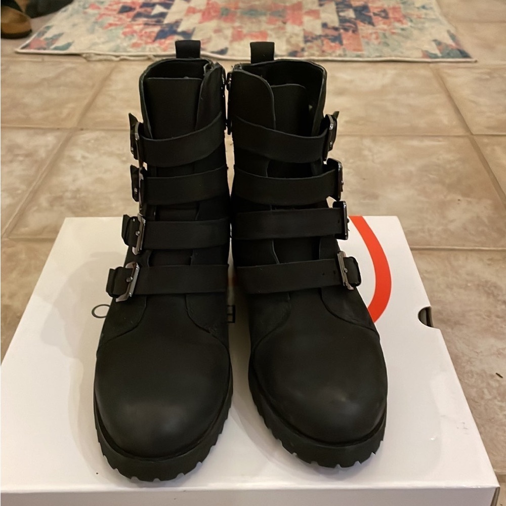 Blondo Vesa waterproof 4 buckle combat boot